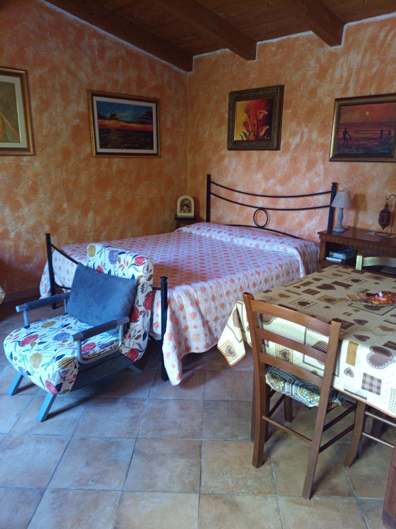 伊尔萨利切公寓 Casa Minnina 外观 照片